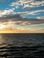 fill=150x200,Right Fill Image